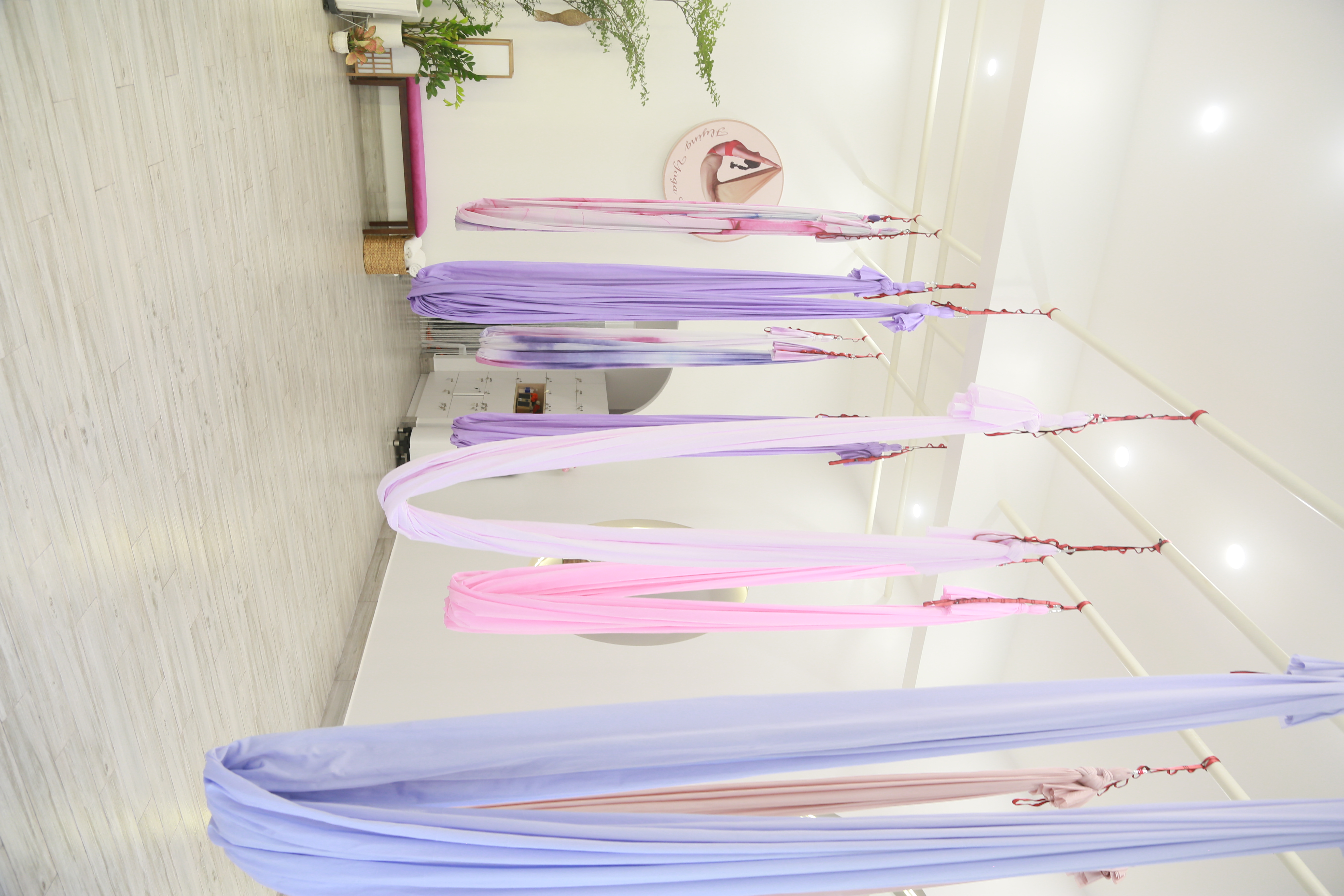 Aerial Yoga đẹp nhất Sài Gòn