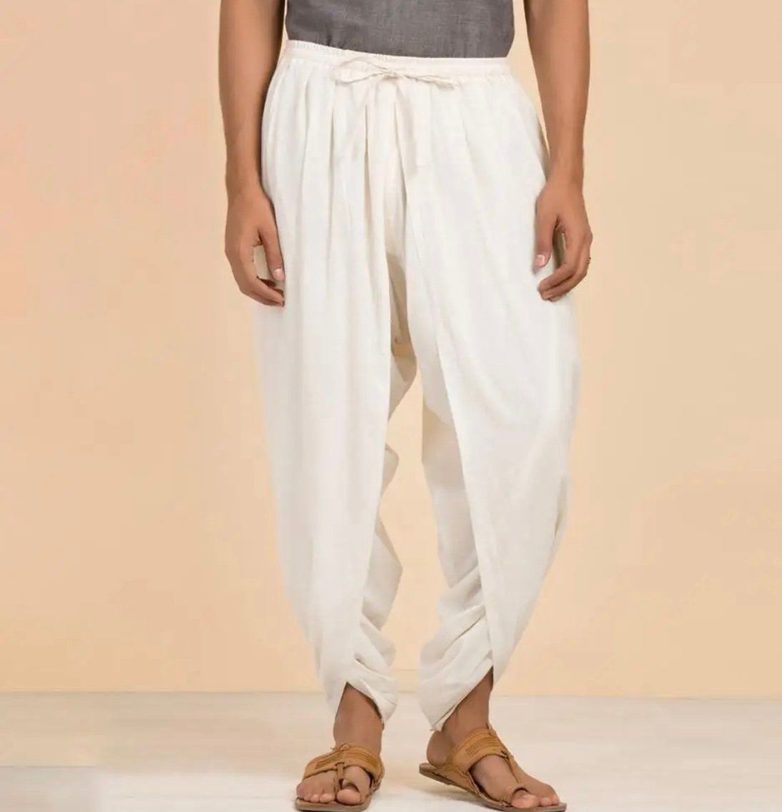 Chữ ký của Isha. Quần Dhoti Unisex vải hữu cơ