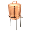Bình đựng bằng đồng thau có chân đế bằng sắt, 8 lí